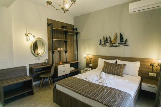 Frangeo Boutique Rooms Asprovalta Room photo